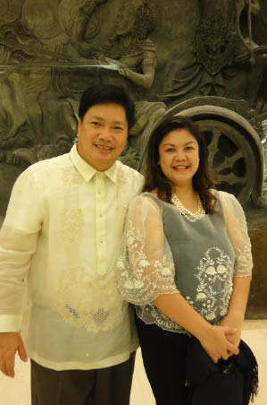 DG Jocson with his lovely wife Emily